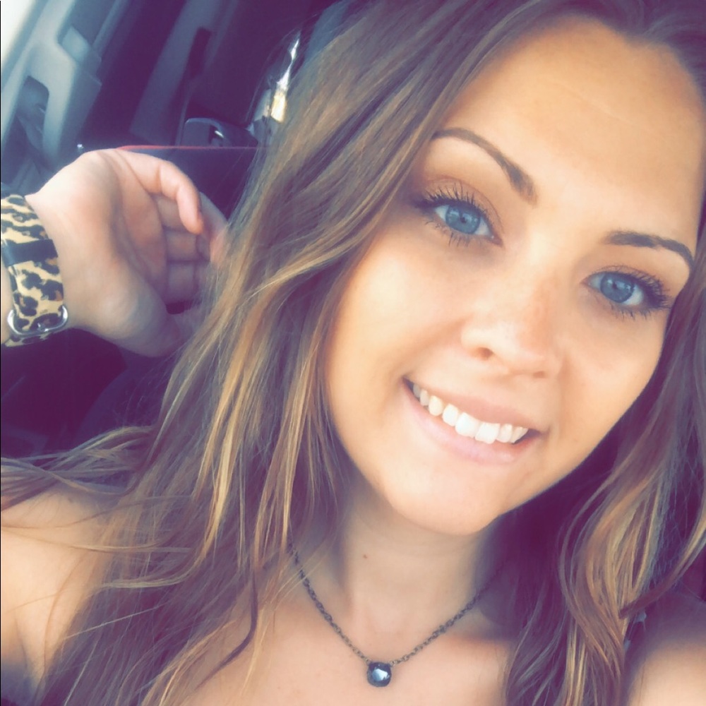 Meet your Posher, Kaylee